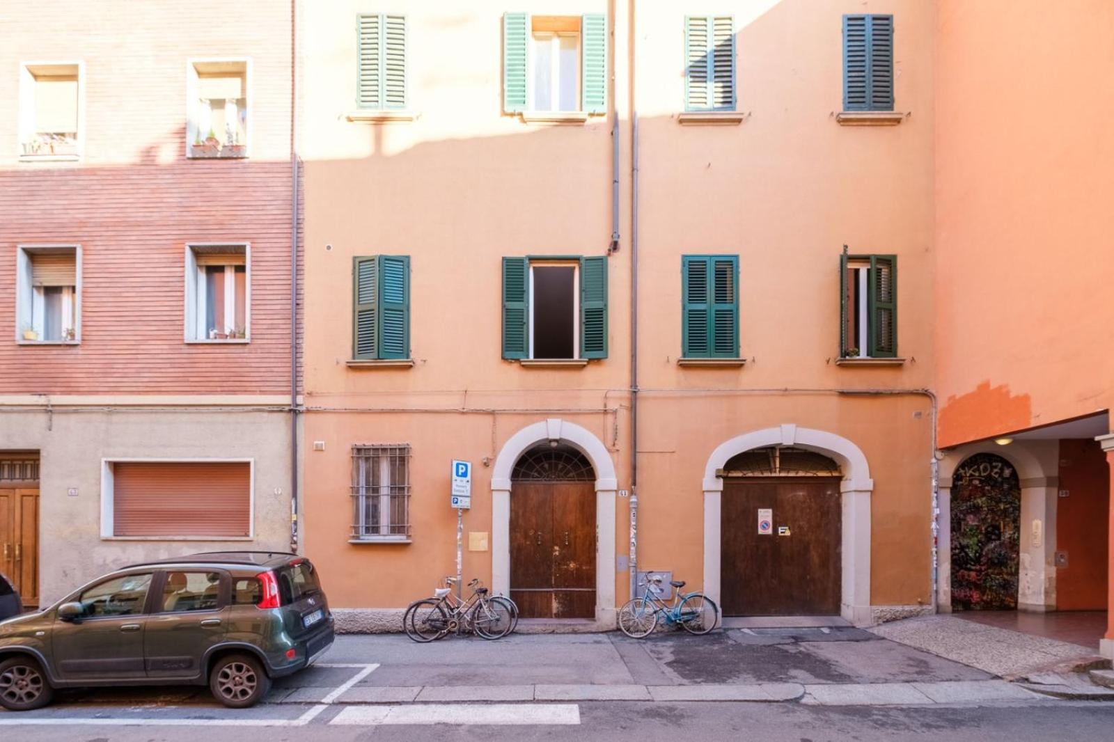 Piazza Maggiore - Il Sentiero Apartment With Private Garden Bologna Ngoại thất bức ảnh